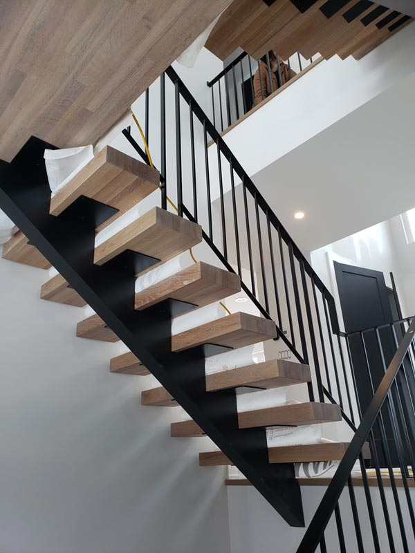 galleries/staircases image 6