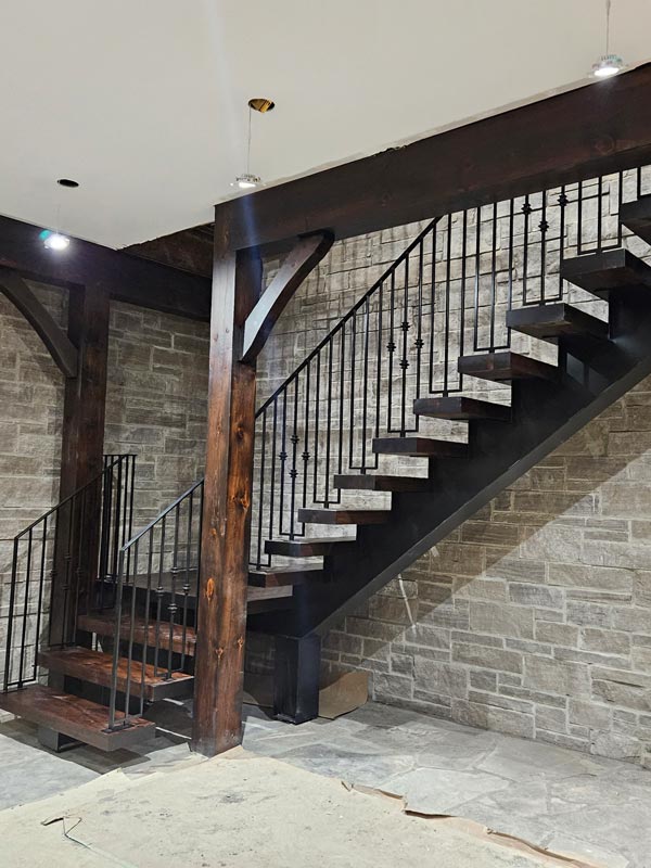 galleries/staircases image 8